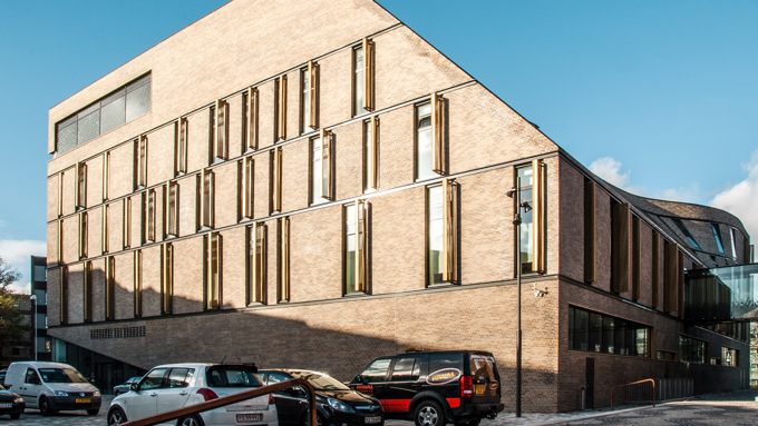 Retten Paa Frederiksberg Web 01